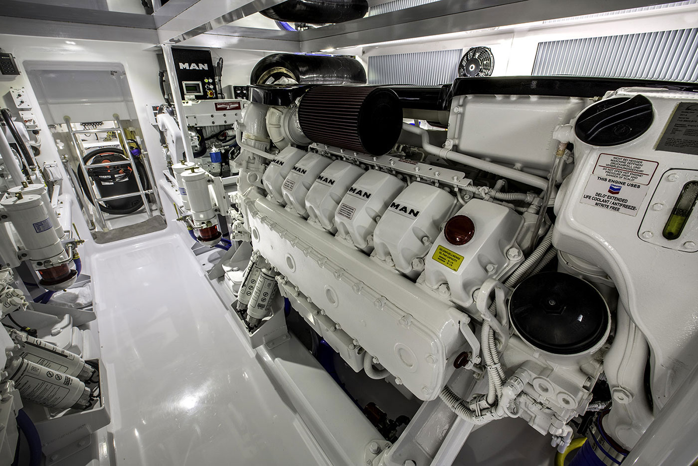 Scarborough-Boatworks-Waterman-Interior